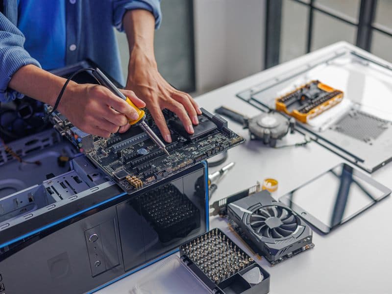 Mantenimiento de hardware para empresas en Pontevedra